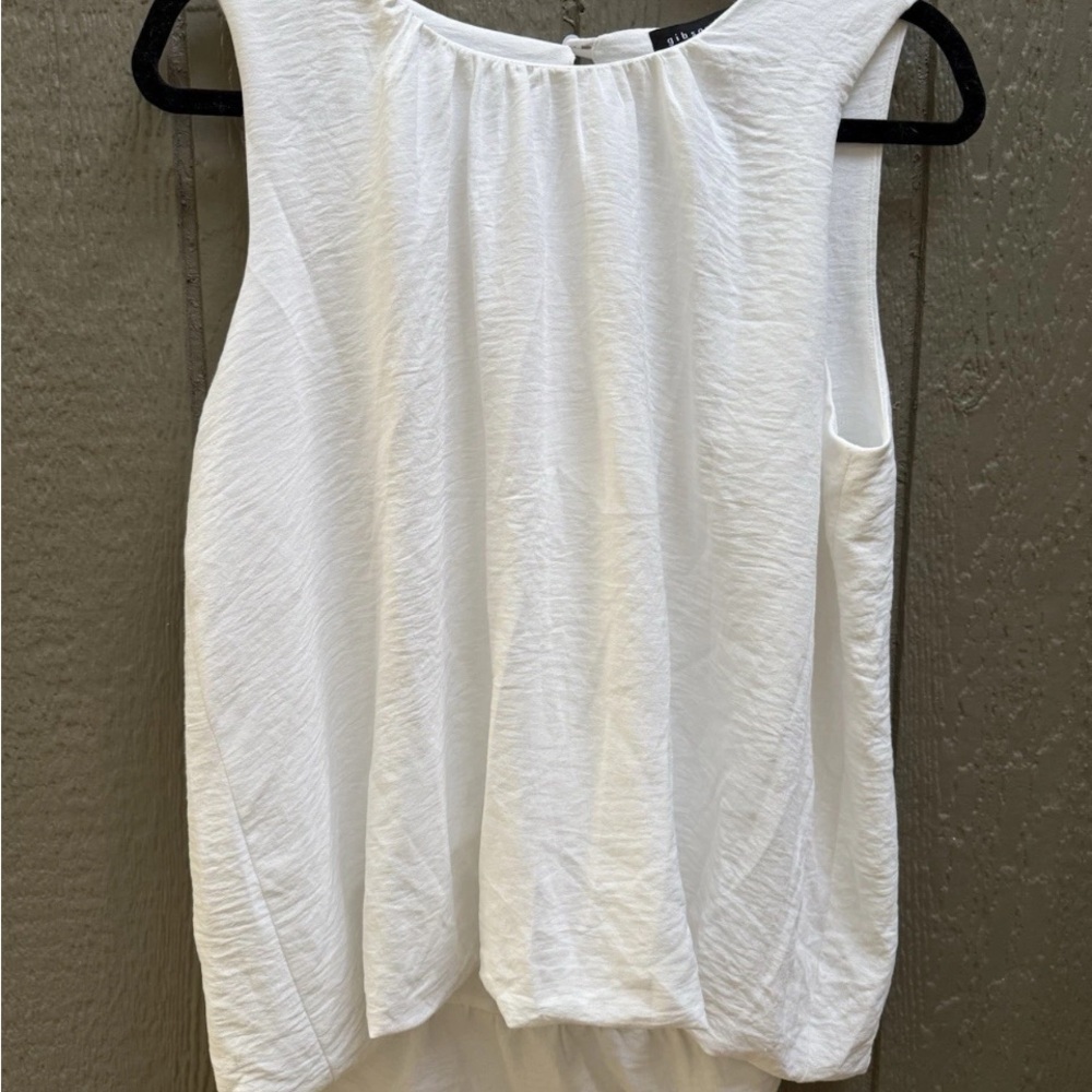 Gibsonlook Women's Sleeveless Bubble Hem Top Shirt Size Small White - Picture 3 of 11